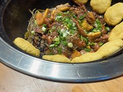 -锅老头海鲜铁锅炖