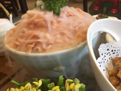 -小天鹅火锅·一线江景洪鼎旗舰店(洪崖洞店)