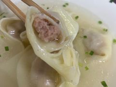 鲜肉大馄炖-乐惠馄饨店(吴趋坊店)