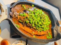 -江边城外烤全鱼(世茂广场店)