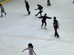 -正佳冰河湾真冰滑冰场