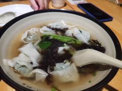 -玖鲜小笼(中山广场店)