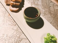 -穹六人间 people 6(岳阳路店)