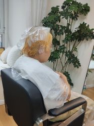-爱美睫美甲会馆