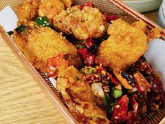 吃得慢就没的鸡翅中-苦尽酒馆·川菜(鼓楼店)