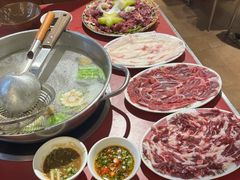 -潮汕·草根牛肉档(上海荟聚城市集市店)