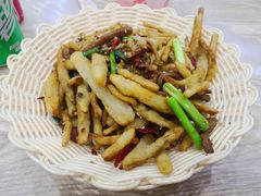 -江城燕子大排档(江汉路步行街店)