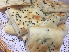 -山沟沟羊小馆&烤全羊羊肉汤(麦岛店)