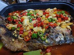 -云晓光头烧烤吧(盛夏店)