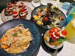 鲜茄茸大虾配马斯卡朋意大利面-BE BRIGHT KITCHEN(正佳广场店)