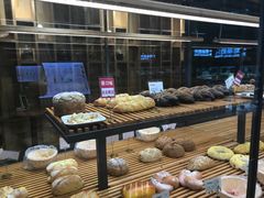 -焙丽拾光(麦凯乐直营店)