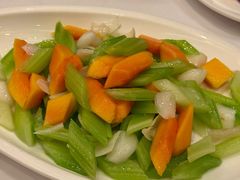 西芹木瓜-金三杯酒家(泉城路店)