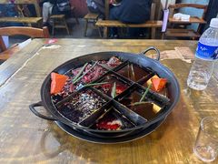 -正南齊北重庆老火锅(光华村直营店)