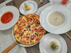 意大利腌肉香菇比萨-LUCCA卢卡西班牙海鲜饭(远洋广场店)