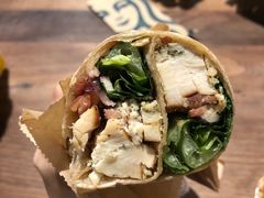 凯撒鸡肉卷-星巴克(迪士尼小镇店)
