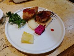 -雍和会海鲜姿造自助(湖东路店)