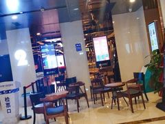 -中影嘉华国际影城(大芬星都里店)