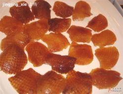 点击看大图 油光光的烤鸭皮-锦江饭店·锦江小礼堂·宴会厅