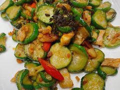 -景月阁空中食府(希尔顿酒店)