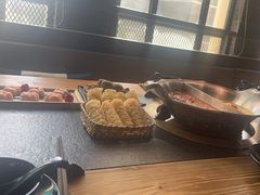 -湊湊火锅·茶憩(南京东路悦荟店)