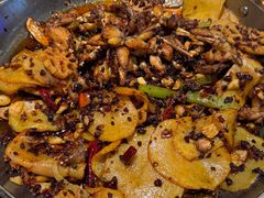 -蛙蛙叫·干锅年代(钻石广场店)