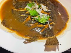 -海派悦庭·海胆烧麦·新融合菜(凯德广场店)