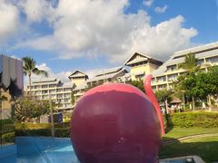 -水桶王国主题餐厅·聚会·生日派对·亲子活动·家庭套餐(亚龙湾希尔顿店)