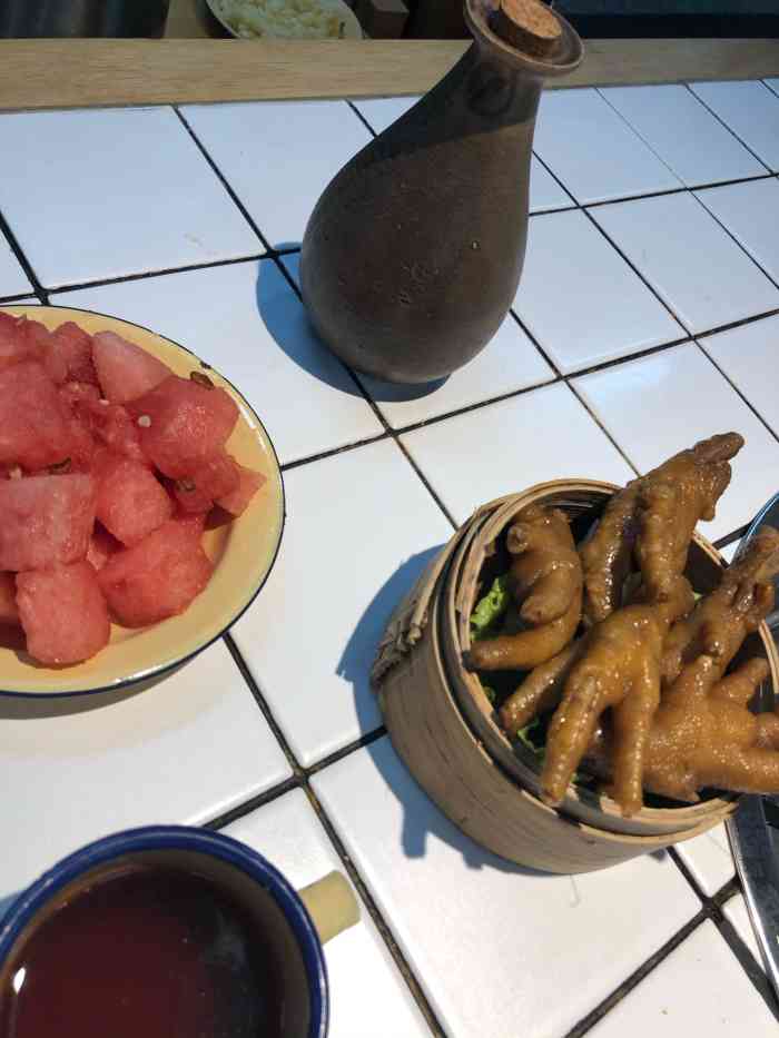 瓜西西火锅(花溪店)-"第一次吃有卤味的火锅,好特别呀.而且加的.