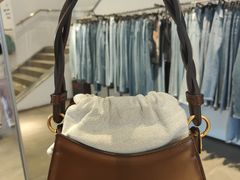 -URBAN REVIVO(大信新都汇店)