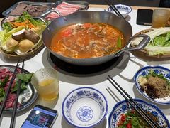 -王奋斗贵州酸汤牛肉火锅