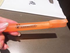 -LOGO眼镜·蔡司品牌折扣店(龙华清湖店)