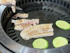 -香猪坊韩国烤肉专属门店(魏公村店)