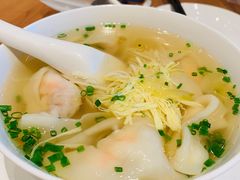 虾仁馄饨面-鼎泰丰(德基广场店)