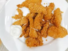 -卢家妈妈·西餐厨房(卜蜂中心店)