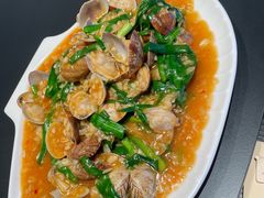 -肥肥虾庄·金牌油焖大虾(杨园滨江时代walk店)