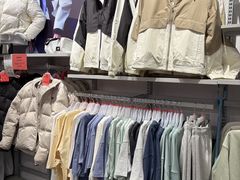 -首创奥特莱斯(西安店)