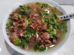 纯羊肉汤-清真喜兰老丁羊汤特色小吃