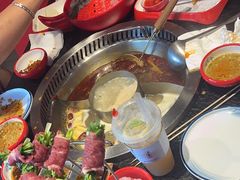 -醉董牛川派鲜肉自选火锅(烟台店)