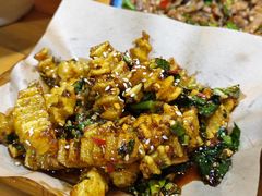-蜗牛小馆醉乡民谣云南菜(惠新西里店)