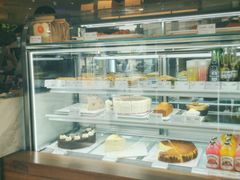 面包甜点陈列柜-Peet's Coffee皮爷咖啡(大学路店)