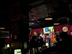 -东岸Cafe 爵士俱乐部