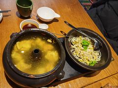 -云海肴·汽锅鸡·云南代表菜(天山百盛优客店)