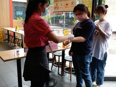 -麦当劳(金稻田路餐)