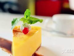 榴莲芝士蛋糕-汽车博物馆主题餐厅