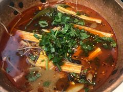 -成都你六姐·牛肉冒菜·麻辣香锅(长泰广场店)