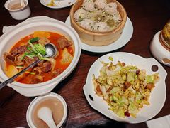 -丽华园·武汉地标楚菜餐厅(青山江滩店)