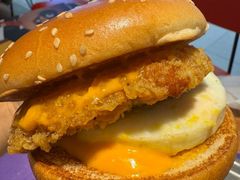 -麦当劳(展览路店)