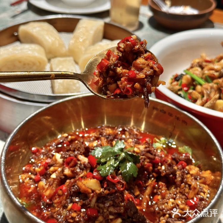 一部湘菜史，半部湘潭写！打卡冇味湘潭菜😋