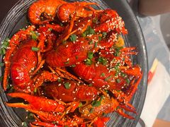-肥肥虾庄·金牌油焖大虾(杨园滨江时代walk店)