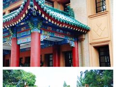 -南京眼步行桥